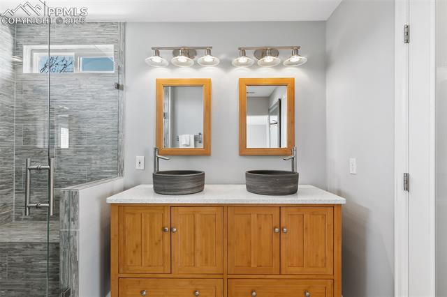 5260 Mountain Air Circle