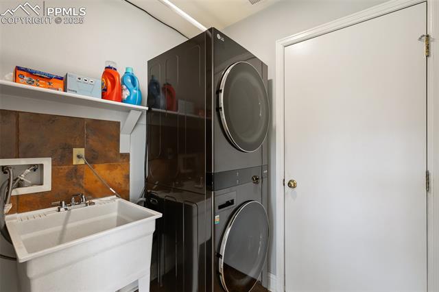 5260 Mountain Air Circle