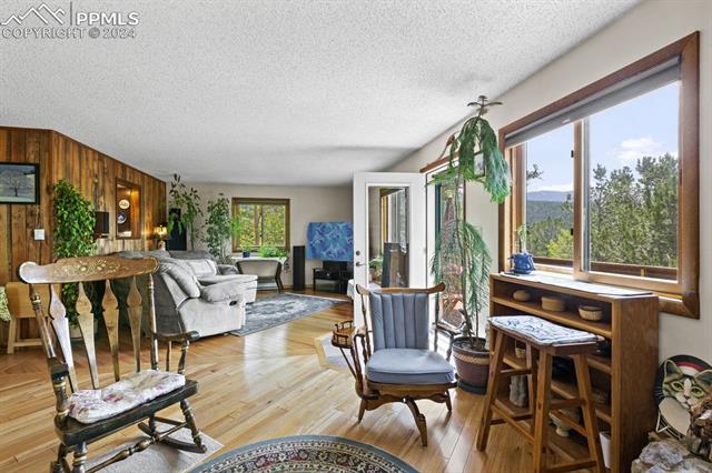 1040 Cantiberry Road