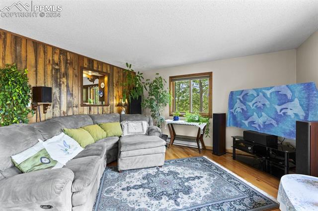 1040 Cantiberry Road