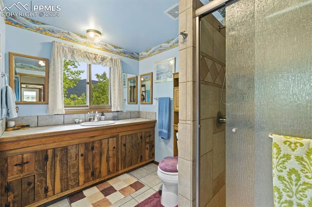 1040 Cantiberry Road