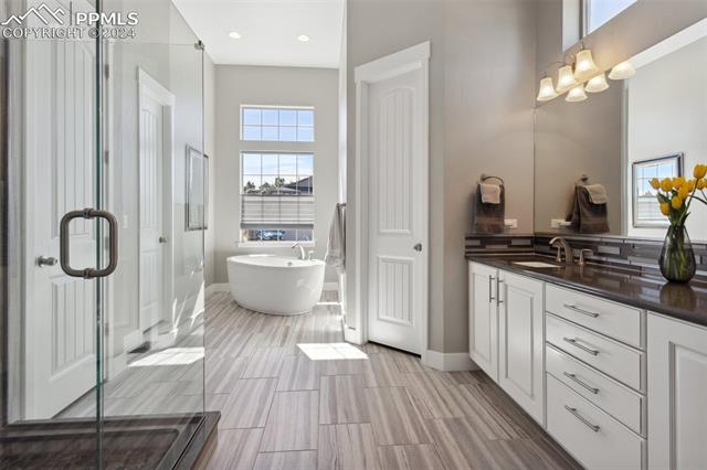 1605 Summerglow Lane