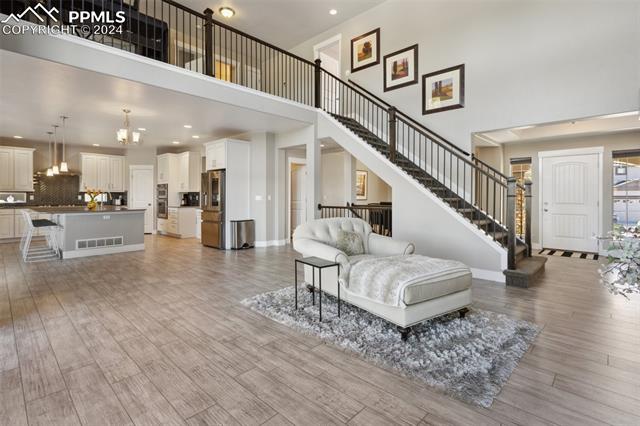 1605 Summerglow Lane