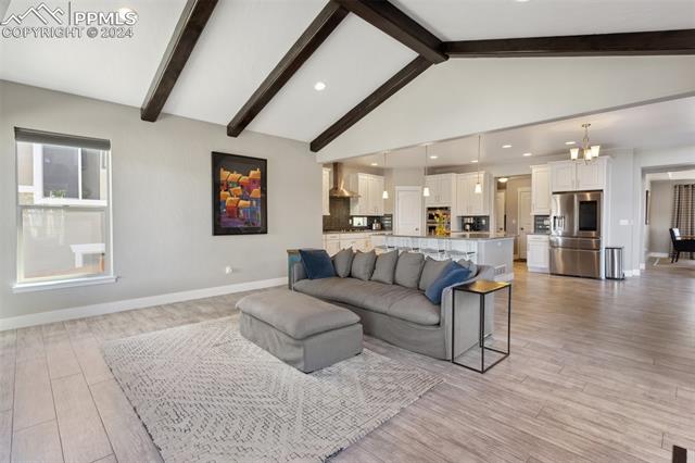 1605 Summerglow Lane