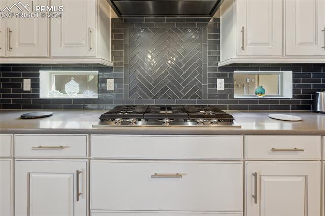 1605 Summerglow Lane