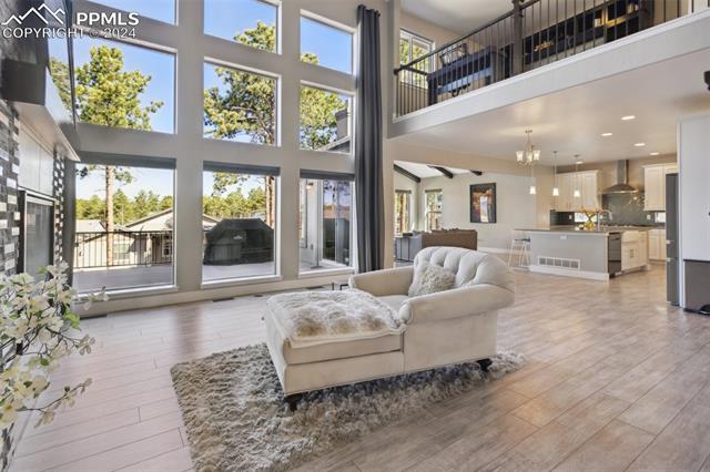 1605 Summerglow Lane