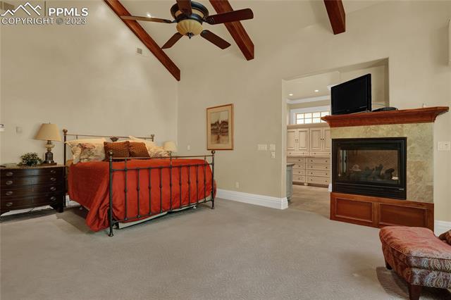 5018 La Tour View