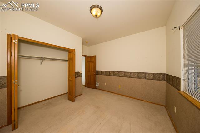 9988 Peaceful Valley Road