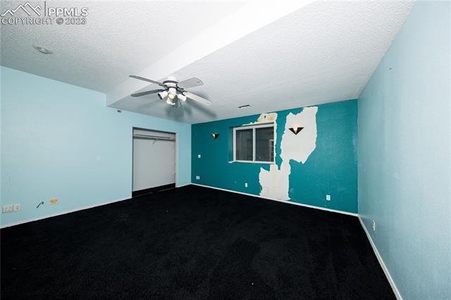 9988 Peaceful Valley Road