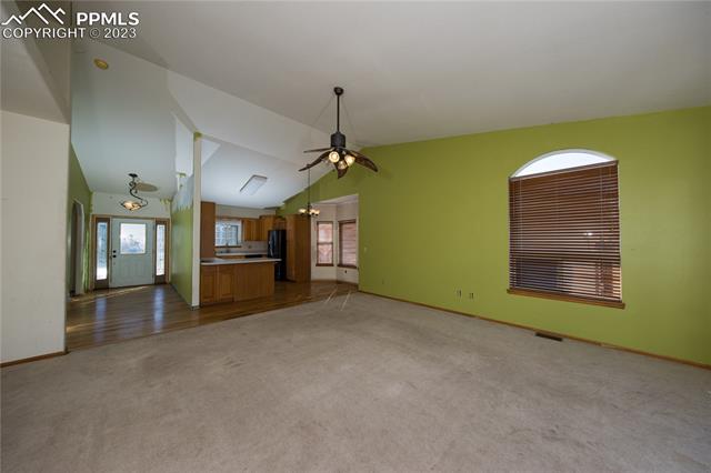 9988 Peaceful Valley Road