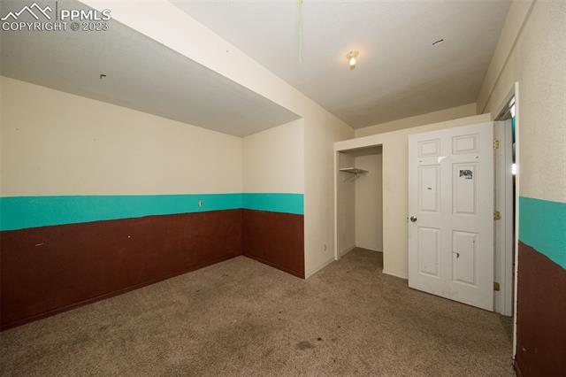 9988 Peaceful Valley Road