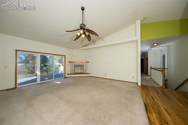 9988 Peaceful Valley Road