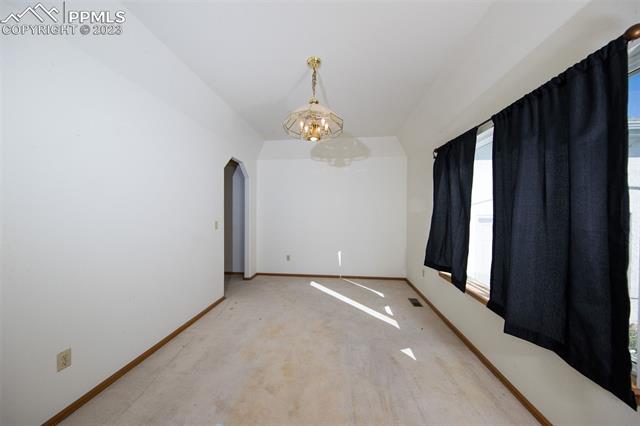 9988 Peaceful Valley Road