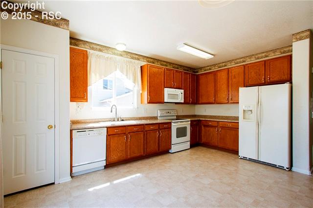 9211 Ballybunion Road