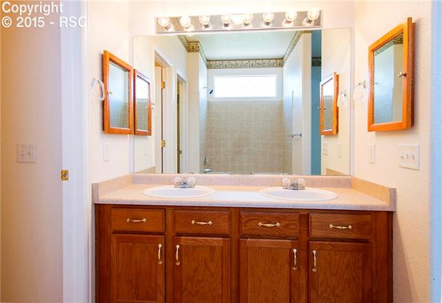 9211 Ballybunion Road