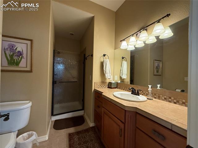 5210 Lower Vista Road