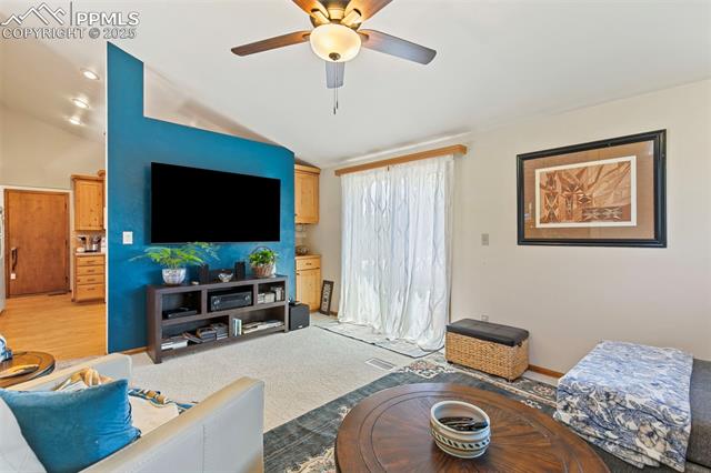 5260 Iron Horse Trail