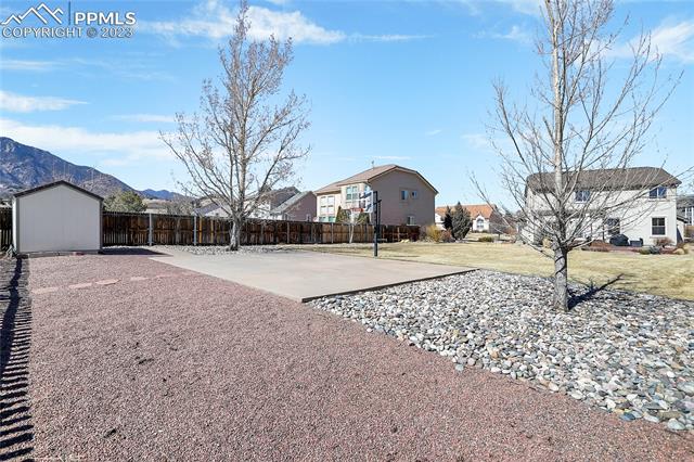789 Capeglen Road