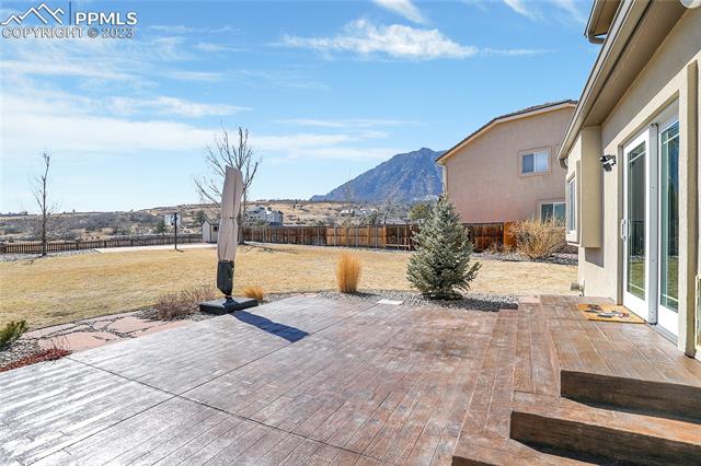 789 Capeglen Road