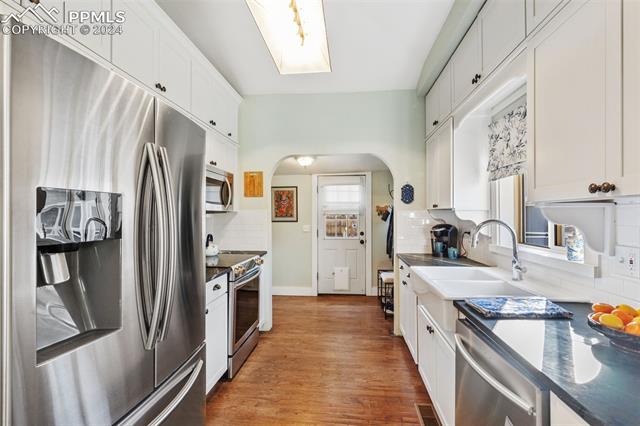 2819 N Cascade Avenue