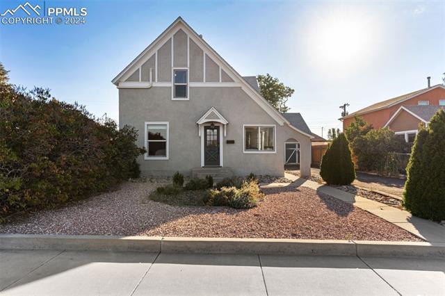 2819 N Cascade Avenue