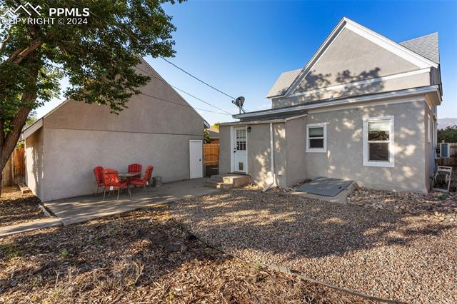 2819 N Cascade Avenue