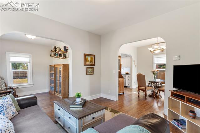 2819 N Cascade Avenue