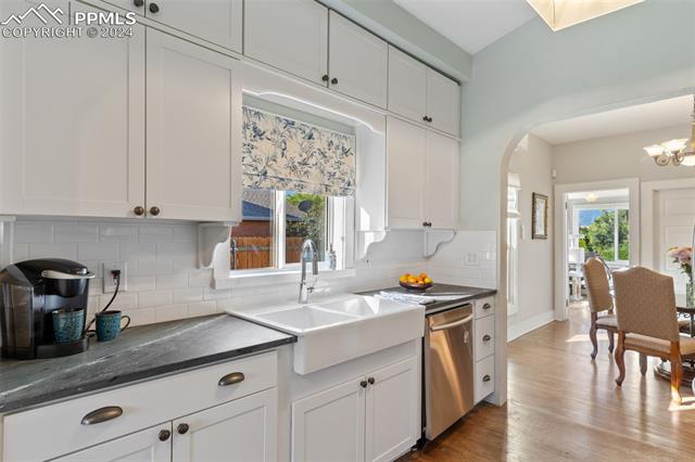 2819 N Cascade Avenue