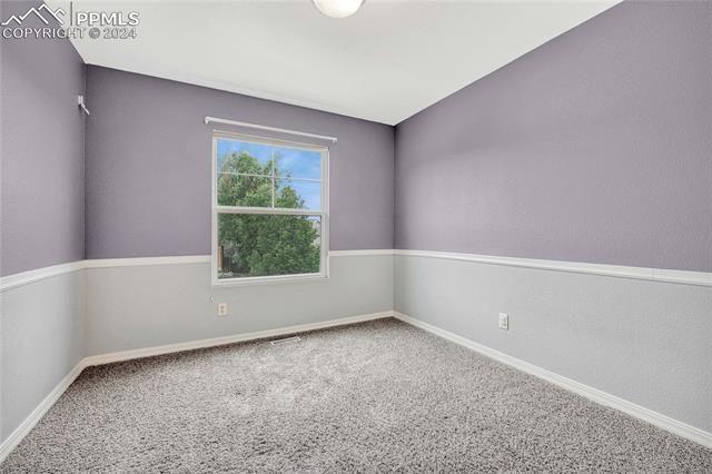 6824 Amber Ridge Drive