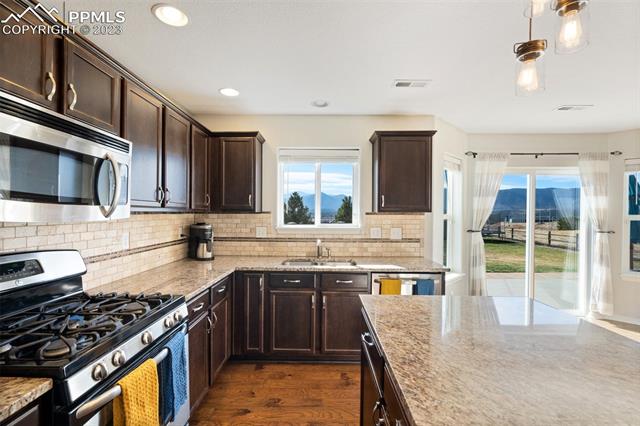 13156 Canyons Edge Drive