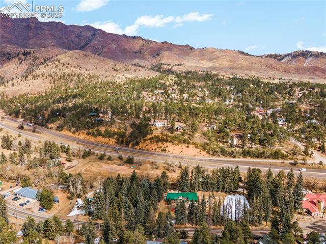 4505 Fountain Avenue