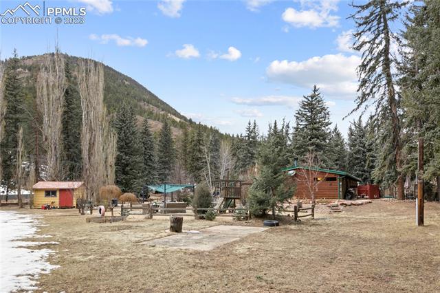 4505 Fountain Avenue