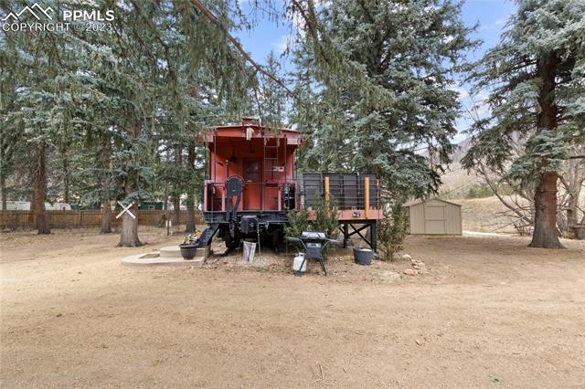 4505 Fountain Avenue