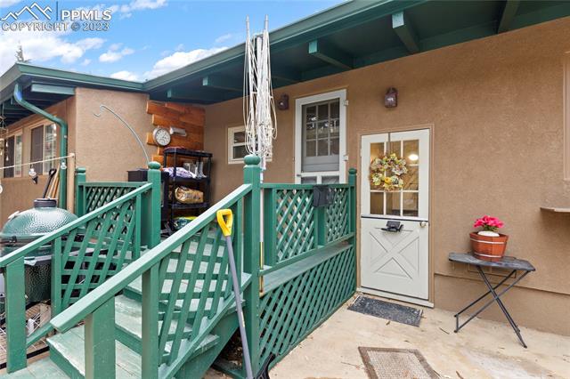 4505 Fountain Avenue