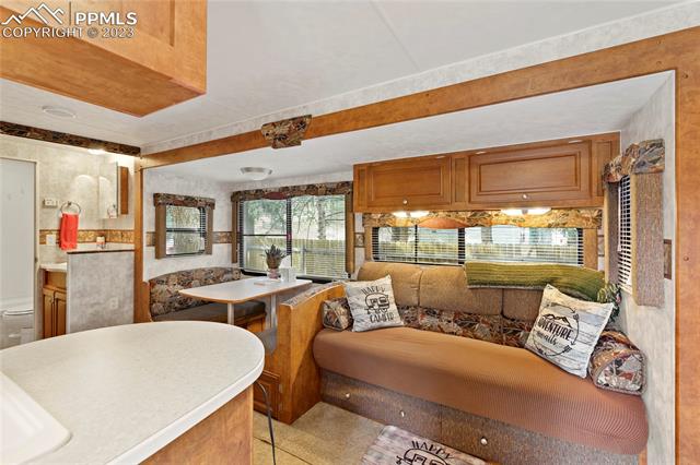 4505 Fountain Avenue