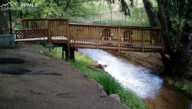 4505 Fountain Avenue