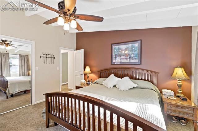 4505 Fountain Avenue