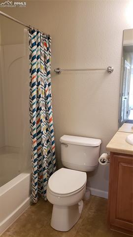 17006 Cross Timbers Grove