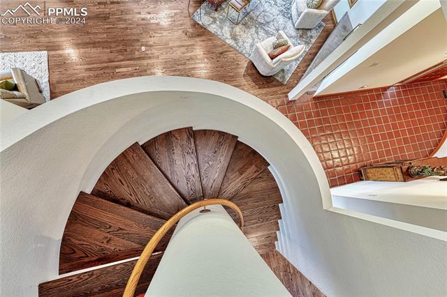 3305 Clubview Terrace