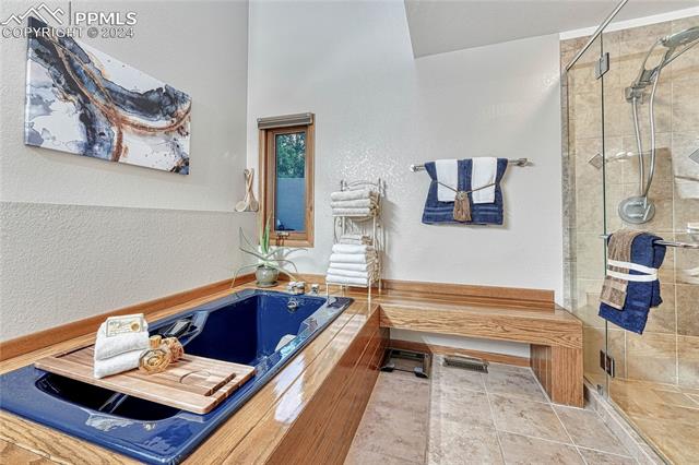 3305 Clubview Terrace