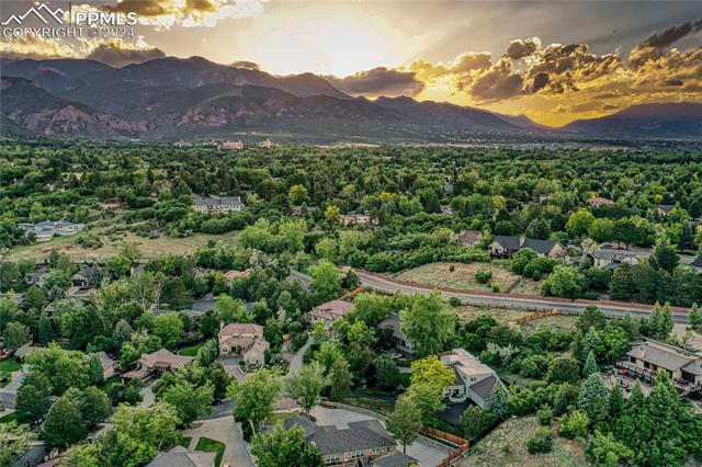 3305 Clubview Terrace