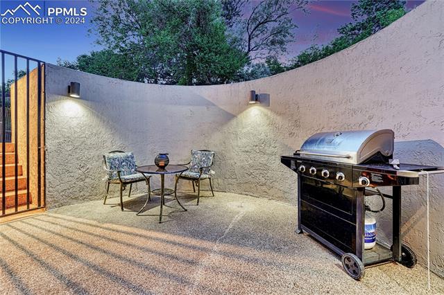 3305 Clubview Terrace