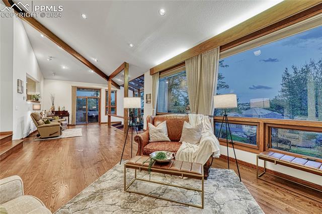 3305 Clubview Terrace