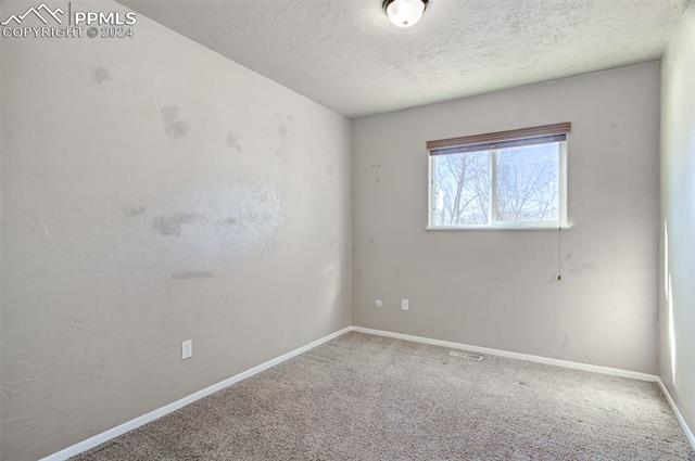 7330 Sugarloaf Terrace