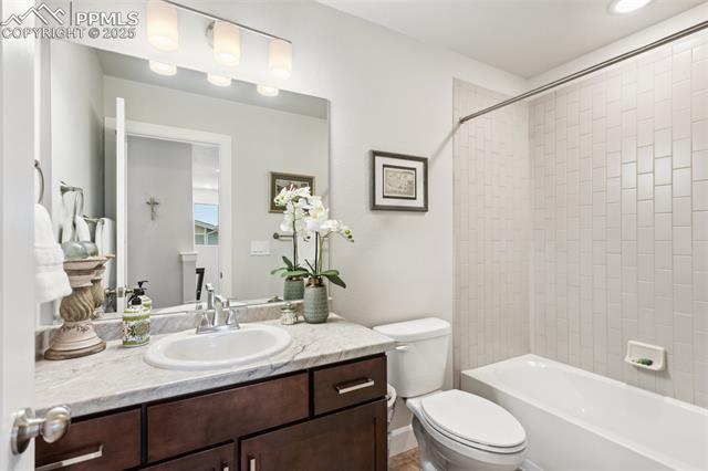 6410 Alyssum Heights