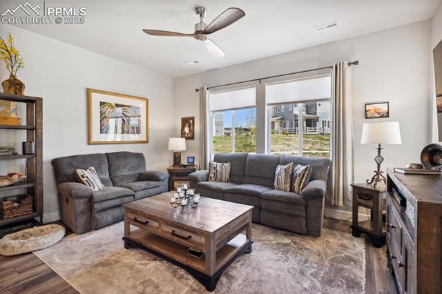 6410 Alyssum Heights