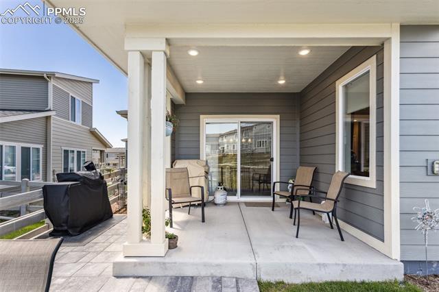 6410 Alyssum Heights