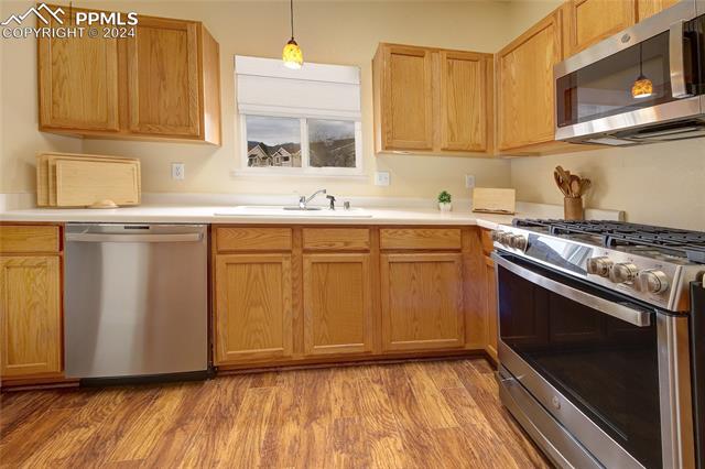 3810 Strawberry Field Grove B