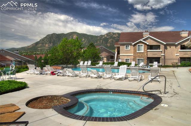 3810 Strawberry Field Grove B