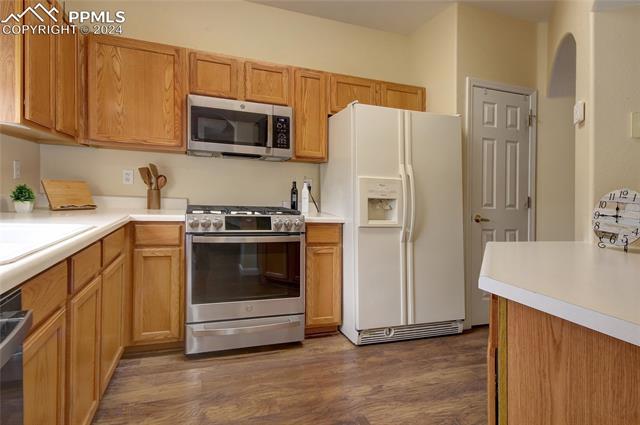 3810 Strawberry Field Grove B